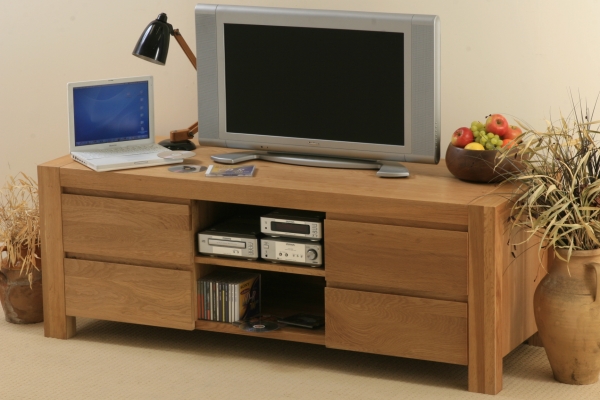 Pablo Solid Oak 4 Drawer Widescreen TV Cabinet