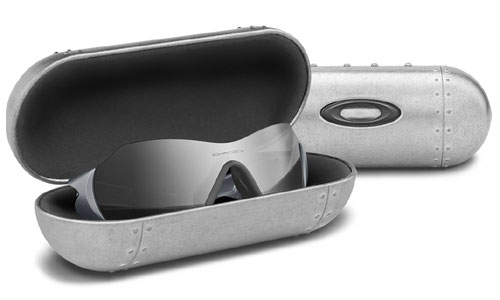 Oakley - Large Metal Vault - Silver