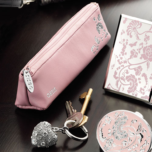 Oasis Make-up Bag and Key Ring Gift Set