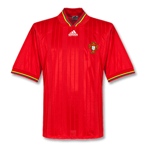 93-94 Portugal Home shirt - Grade 8