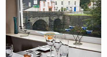 One Night Break with Dinner at Carlton Riverside