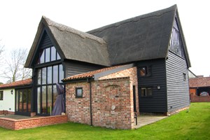 One Night Escape with Breakfast and Dinner for