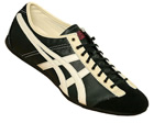 Onitsuka Tiger Aeka Black/Ivory Leather Trainer