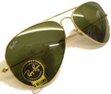 onlinesunspecs Ray Ban Large Metal Aviator Sunglasses Model no. 3025 58mm Lens size Gold/G15 XLT Lens Brand New