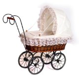 Oodles Antique Wickerwork Dolls Pram 8755