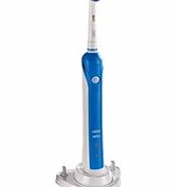 Oral-B PC2000 Procare Rechargeable Toothbrush
