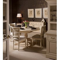 Origin Red Sheringham Oval Extending Dining Set with Vase