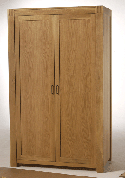 Oak 2-Door Wardrobe