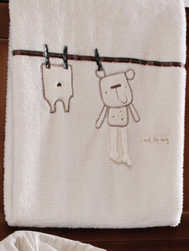 Out to Dry Cot/Cot Bed Fleece Blanket Nursery
