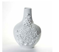 P Potten Vase 3-D Chrysanthemum