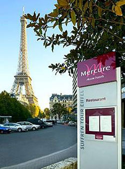 Mercure Paris Suffren Tour Eiffel
