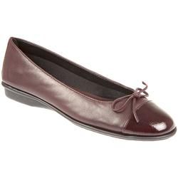 Pavers Female Flex800 Leather Upper Leather/Textile Lining Casual in Burgundy