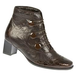 Pavers Female Lucinda Leather Upper Boots in Black, Brown