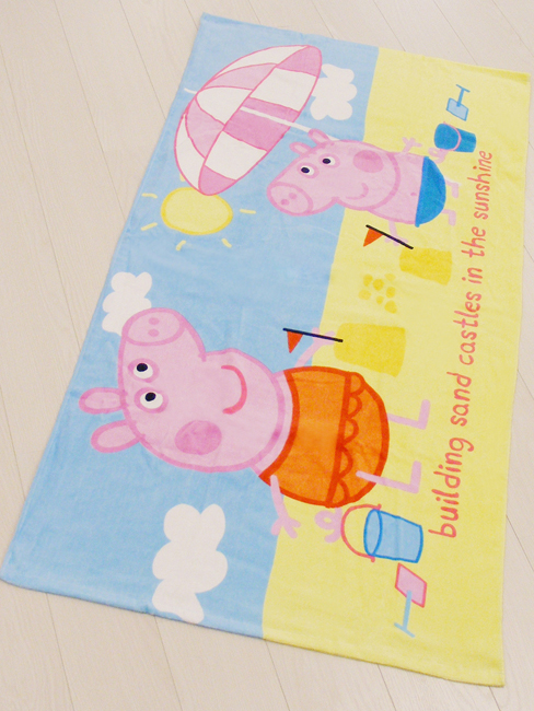 Peppa Pig `and Castles`Towel Printed Design