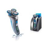 HS8060 Coolskin Rechargeable Shaver in Silver