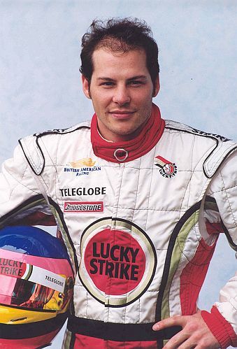 Villeneuve 1999 Standing Half View Photo (20cm X 30cm)