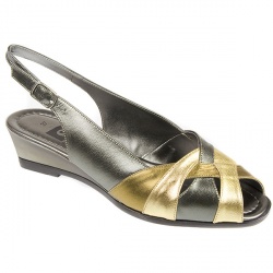 Pierre Cardin Female Zodpc707 Leather Upper Other/Leather Lining Comfort Sandals in Metallic