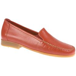Pierre Cardin Womens Hannah Leather Upper Leather Lining Casual in Red