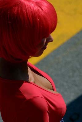 Pit Babe 2001 Italian Grand Prix Poster - Extra Large (70cm x 100cm)