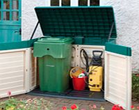 Plastic Garden Store