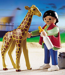 - Baby Giraffe with Zookeeper 3253