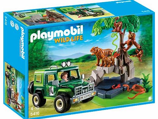 Playmobil Jungle Animals with Researcher & Off