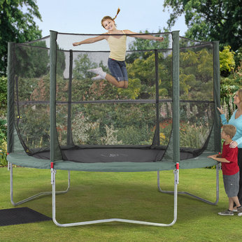 10ft Trampoline and Folding Enclosure