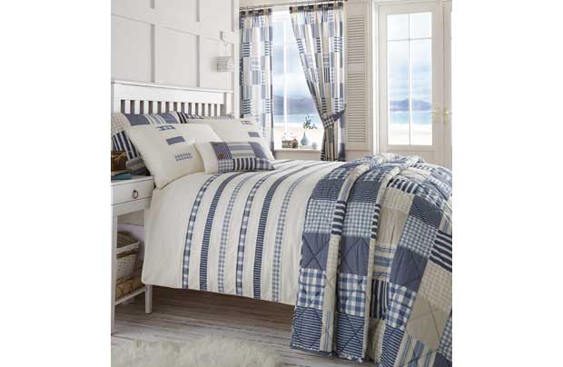 Penzance Embellished Blue Duvet - Kingsize