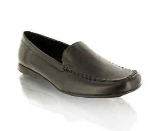 Priceless Cool Basic Moccasin Shoe