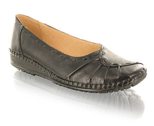 Priceless Fabulous Casual Shoe With Wedge Heel