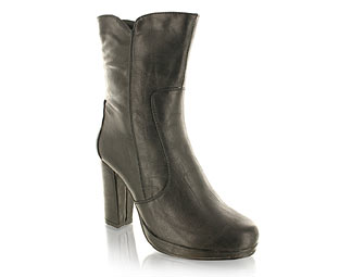 Priceless Fabulous Platform Ankle Boot