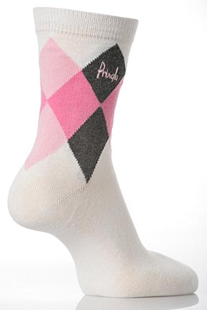 Ladies 2 Pair Pringle Chloe Diamond Argyle Patterned Sock In 6 Colours Black