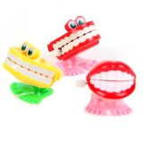 Puckator Chattering Wind Up Teeth