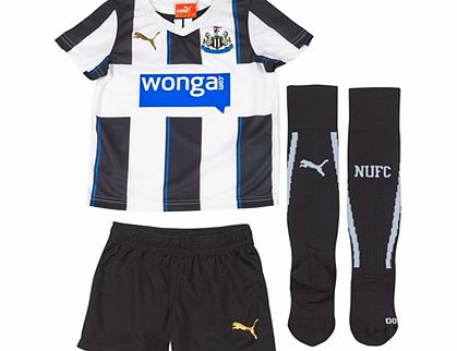 Puma Newcastle United Home Mini Kit 2013/14 743497-01
