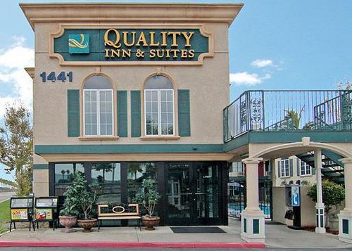 Inn & Suites Anaheim