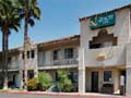 Inn Lake Elsinore, Lake Elsinore