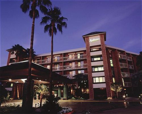 Radisson Suites Tucson
