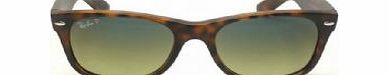 Ray Ban Ray-ban New Wayfarer Sunglasses Rb2132 894/76