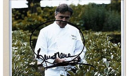 RAYMOND BLANC CELEBRITY CHEF SIGNED AUTOGRAPH PHOTO PRINT IN MOUNT