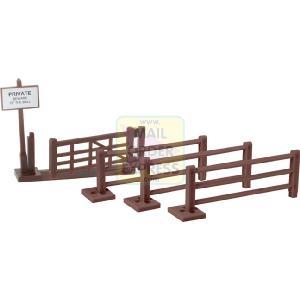 Britains 1 32 Scale Farm Gate and Fencing