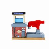 Rc2 Thomas Deluxe Water Tower