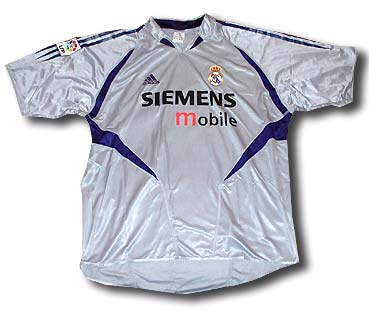 Adidas Real Madrid GK home 04/05