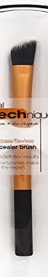 Real Techniques Concealer Brush