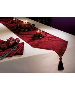 Red Damask Runner/Napkin and Placemat Set