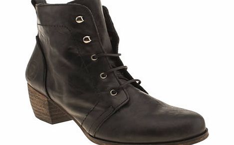 Red Or Dead Black Exam Boots