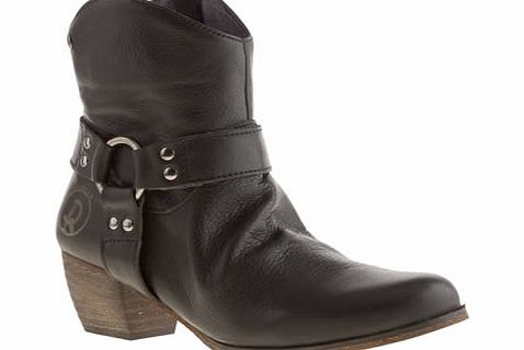 Red Or Dead Black Tutorial Boots