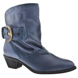 Red Or Dead Female Mismo Leather Upper ?40 plus in Navy