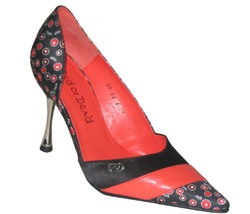 RED OR DEAD ROD WALL BUNNY BUSH