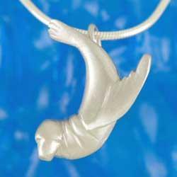 Reef Jewelry Seal on Chain