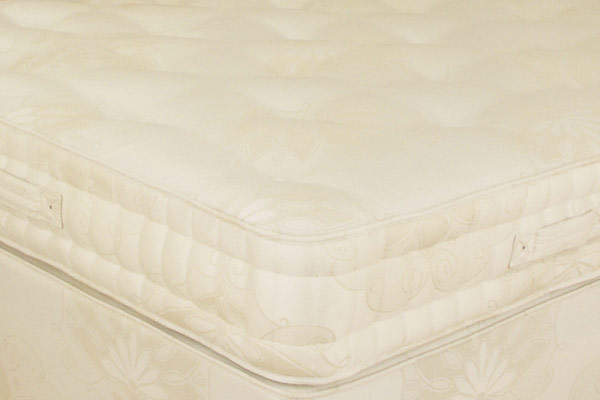 Relyon Beds Chatsworth Mattress Double 135cm